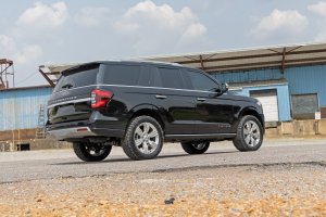 Ford Expedition Suspension Lift Kit - Rough Country - 2 Inch Lift Kit | Alum Spacer | CCD - '18-'24 Ford Expedition Suspension Lift Kit - Rough Country - 2 Inch Lift Kit | Alum Spacer | CCD - '18-'24